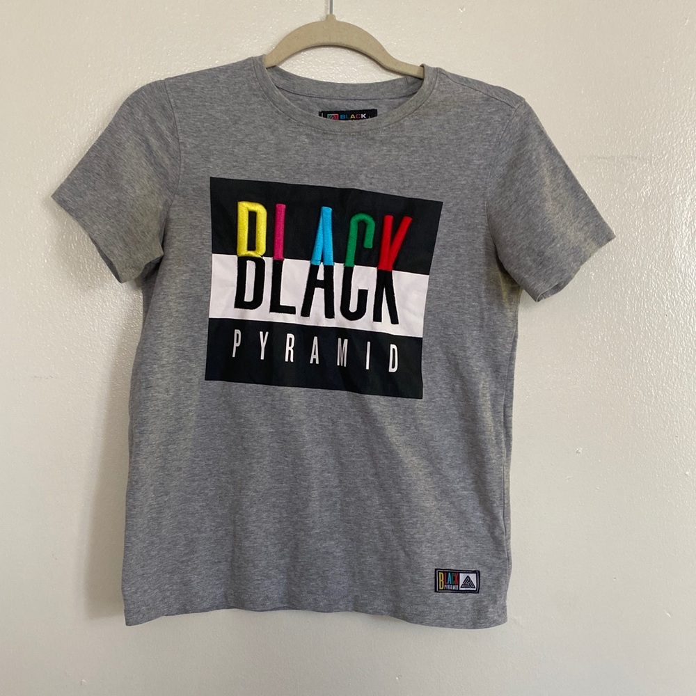 Black Pyramid black and white stripe box